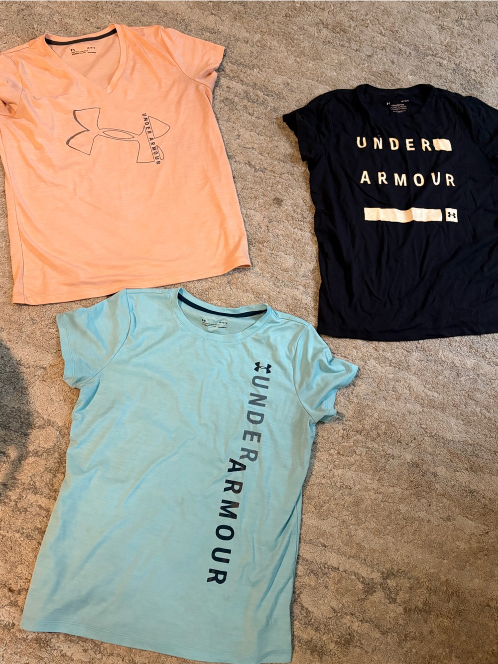 Under Armour Women’s HeatGear Large Short Sleeve Graphic Tee Bundle - THREE